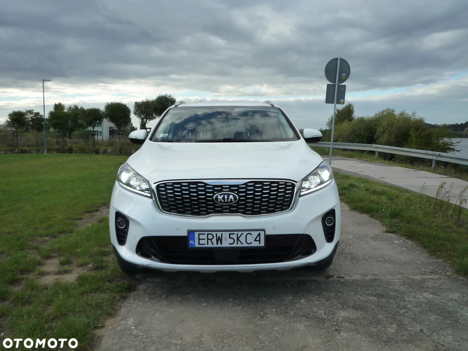 Kia Sorento 2.0 CRDI Business Line Plus - 4