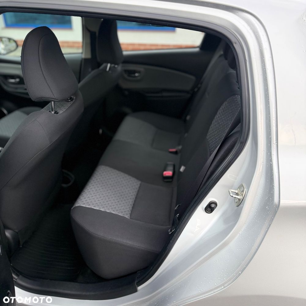 Toyota Yaris 1.4 D-4D Active - 9