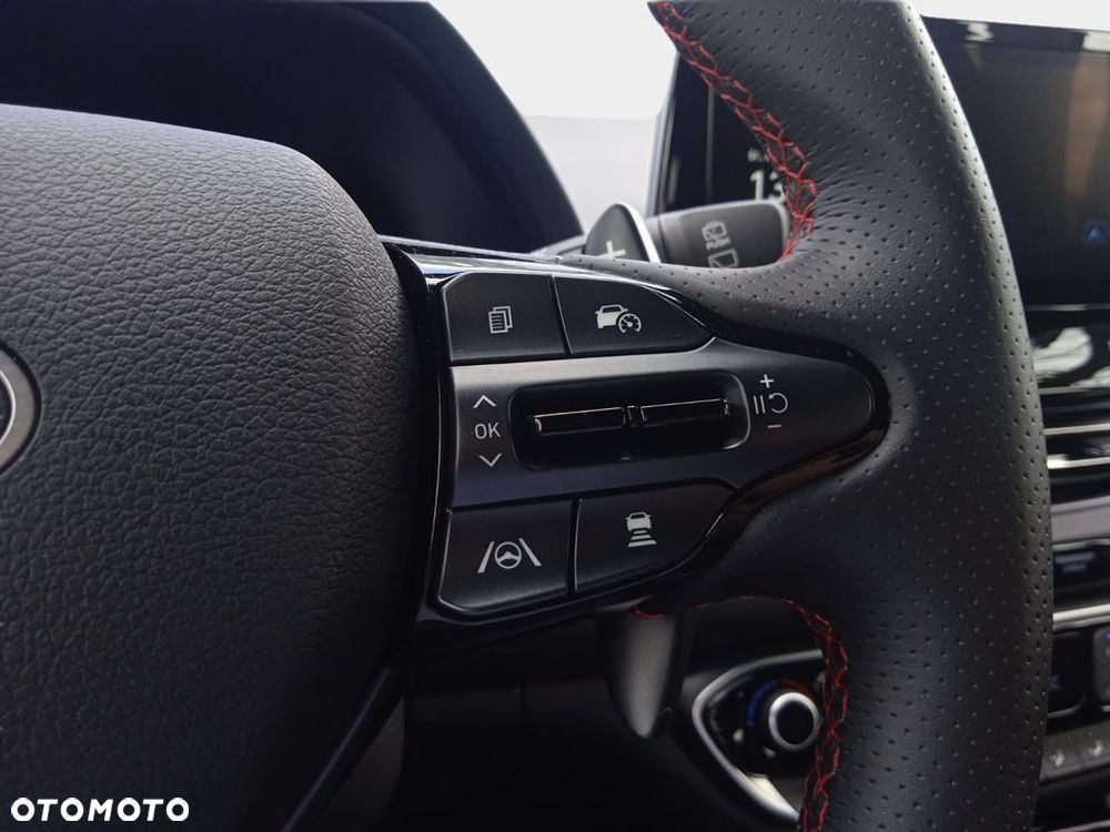 Hyundai i30 1.5 T-GDI 48V Modern DCT - 16
