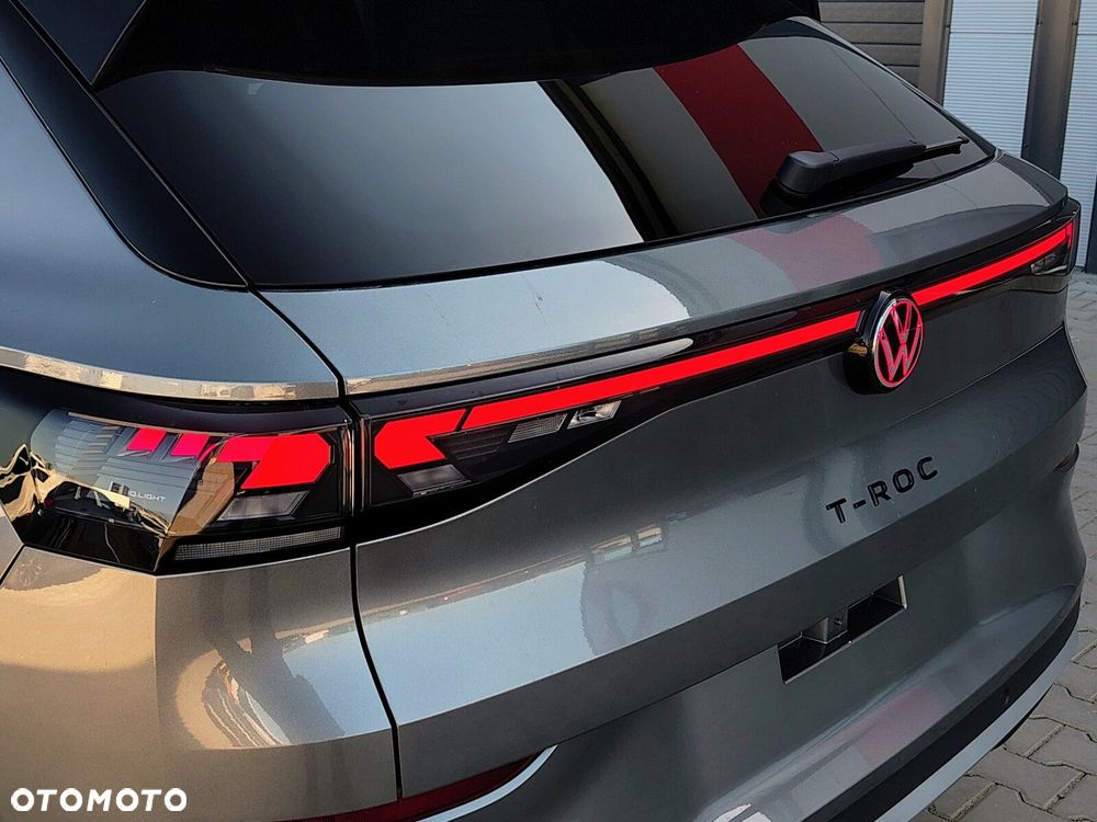 Volkswagen T-Roc - 8