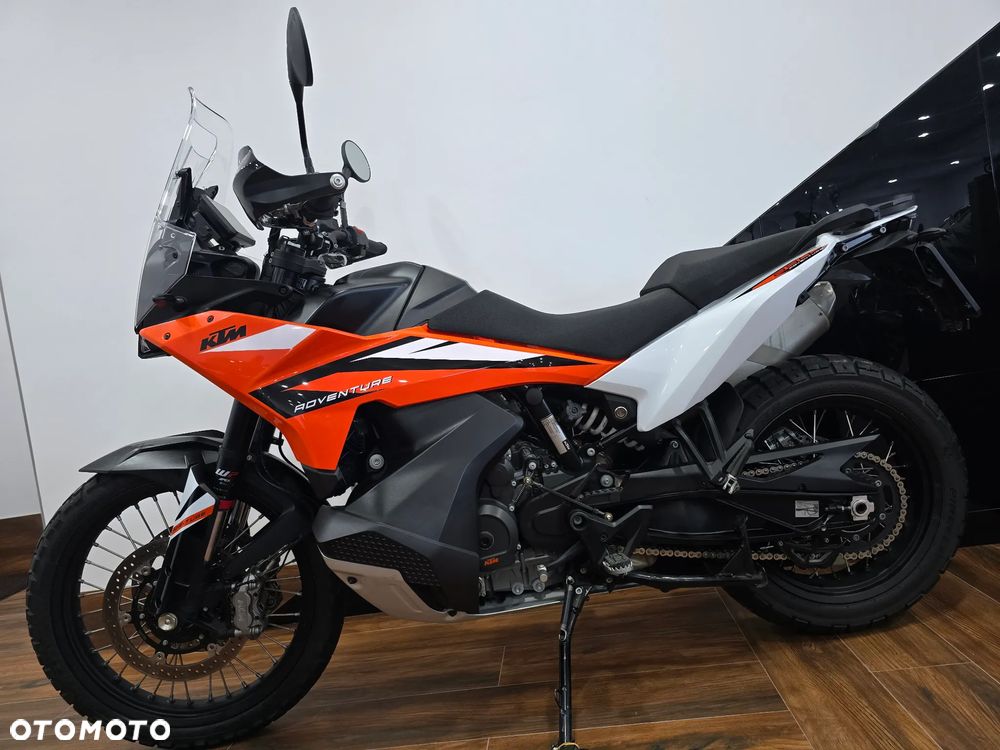 KTM Adventure - 8