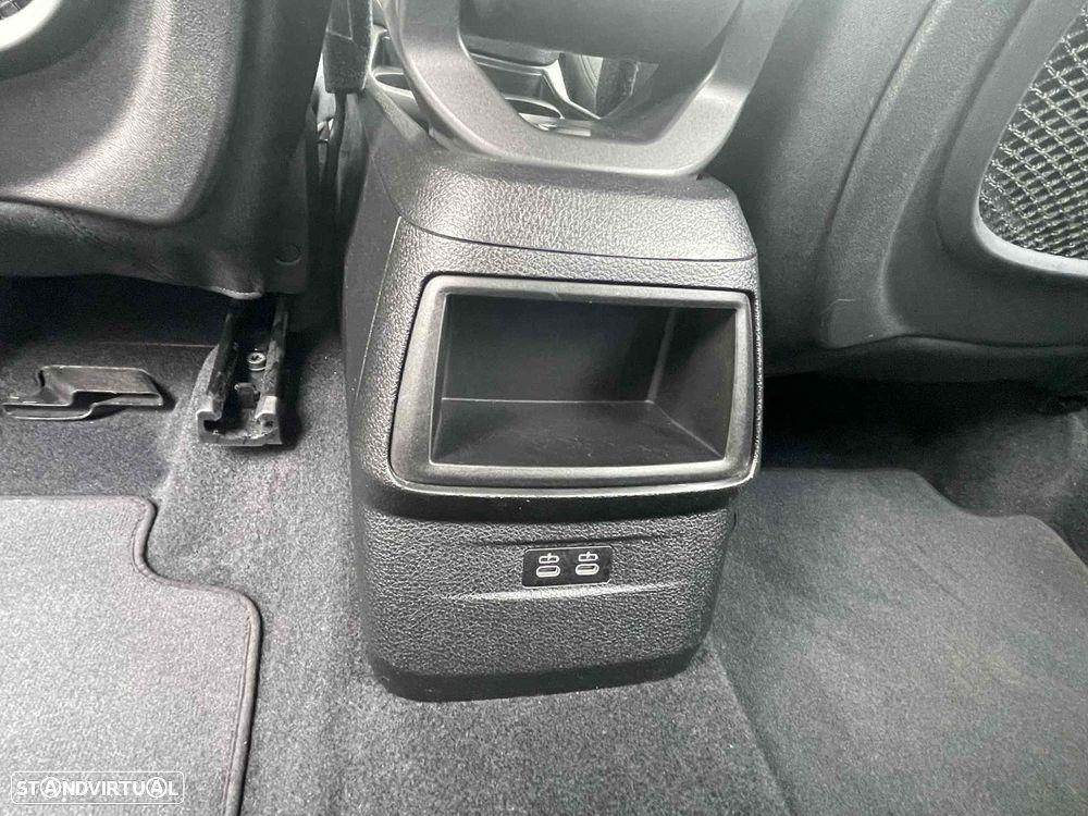 BMW 216 Active Tourer d Corporate Edition - 18