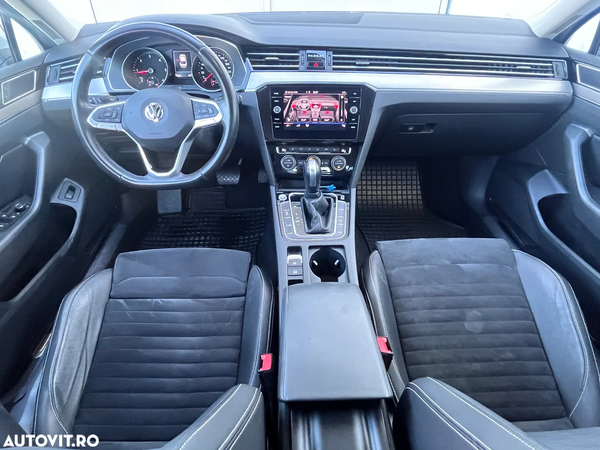 Volkswagen Passat Variant 2.0 TDI DSG Highline - 7