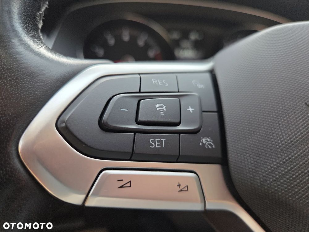 Volkswagen Passat 1.5 TSI EVO Elegance DSG - 18