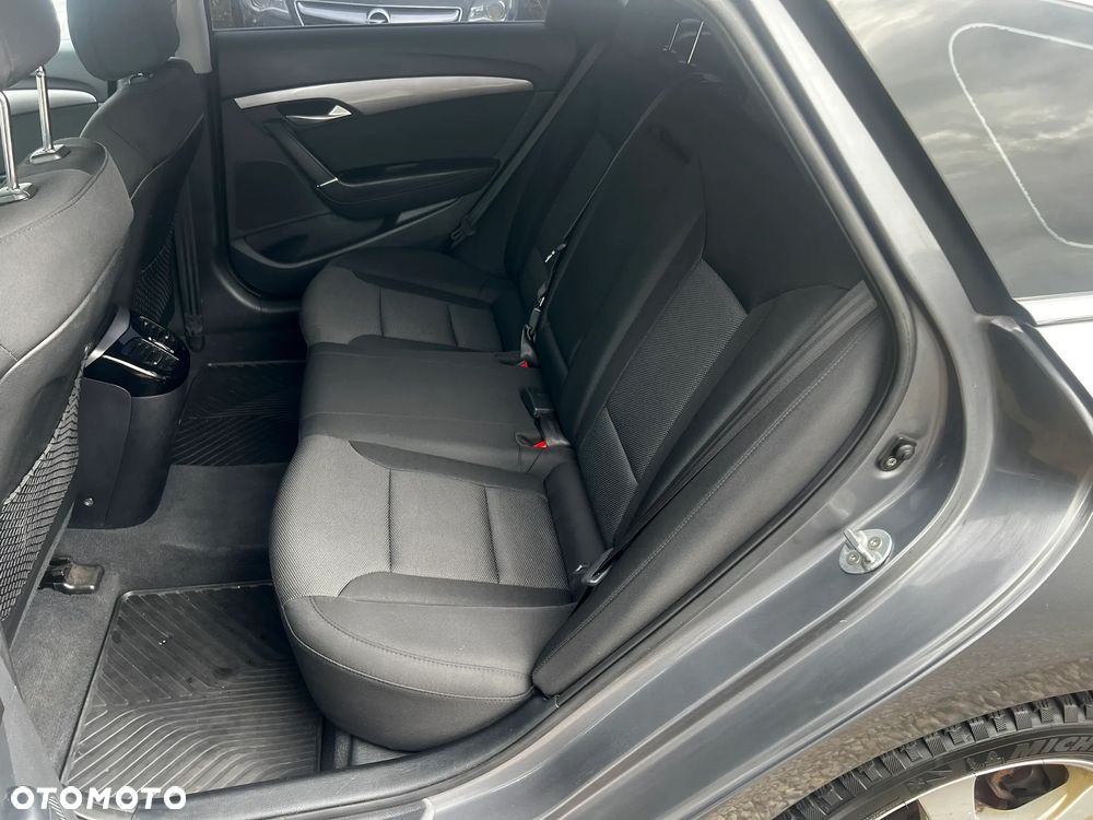 Hyundai i40 1.7 CRDi Comfort - 27