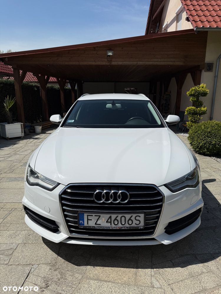 Audi A6 Avant - 1
