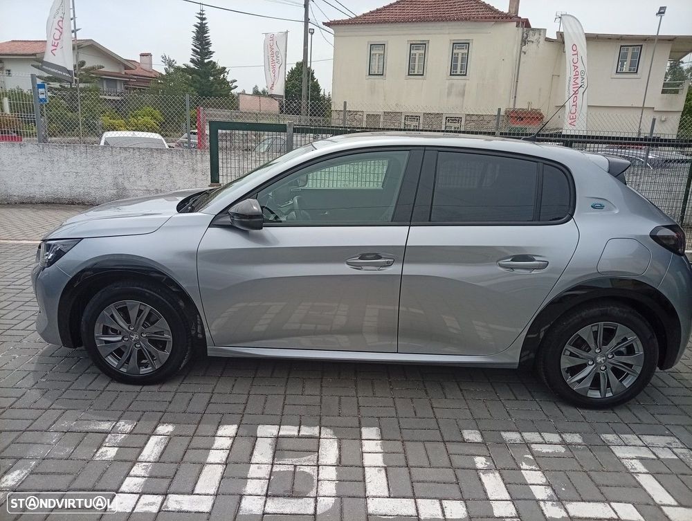 Peugeot e-208 50 kWh Allure - 4