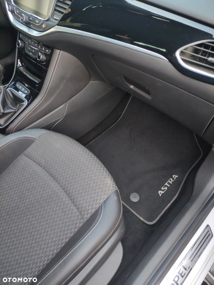 Opel Astra 1.6 D Start/Stop Business - 26