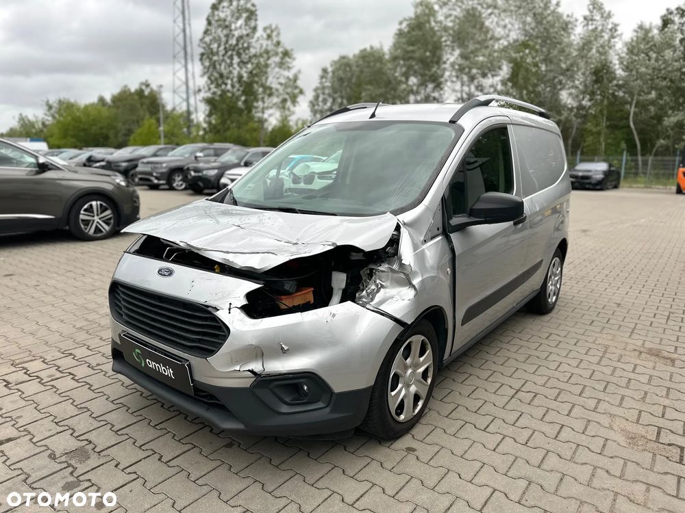 Ford Transit Courier - 3