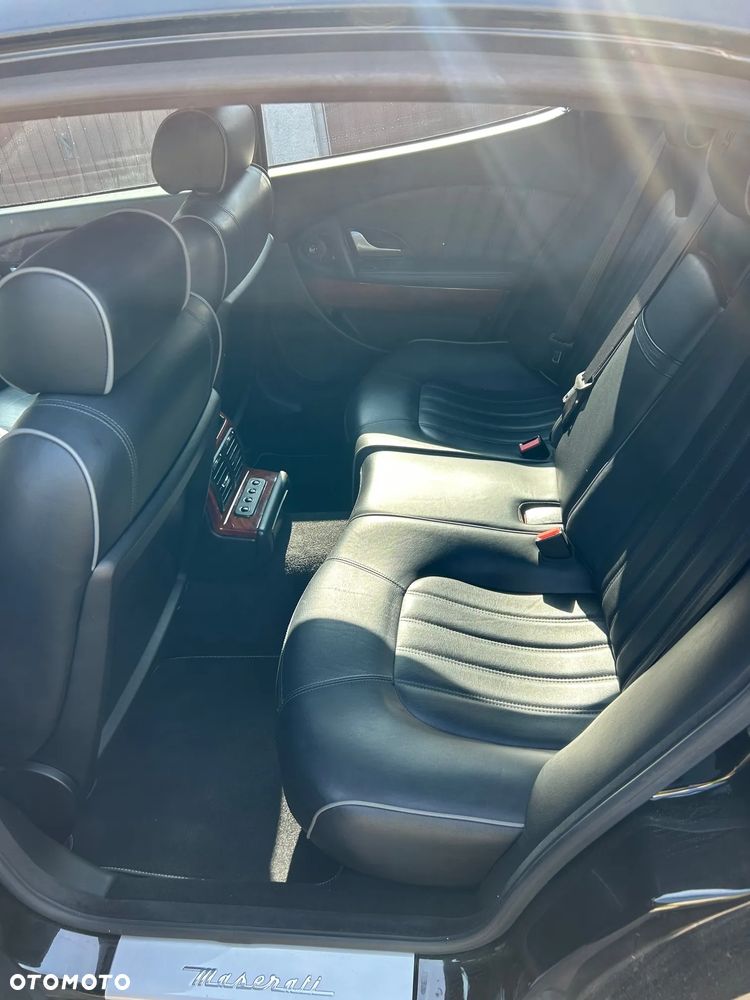 Maserati Quattroporte - 15