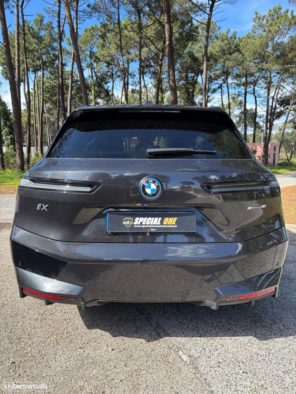 BMW iX xDrive 40 Pack Desportivo - 10