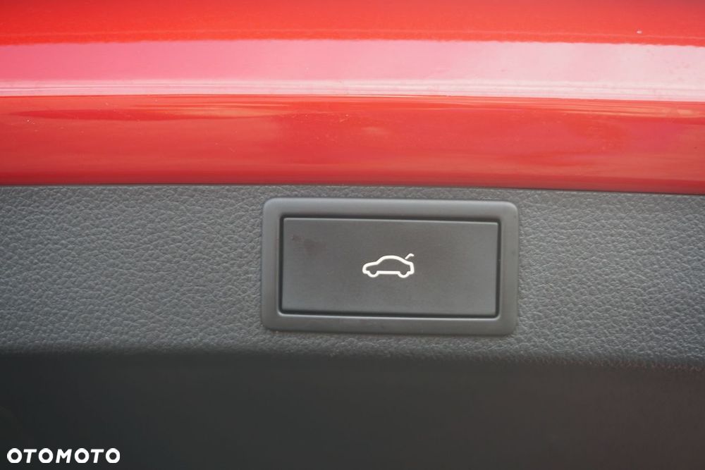 Skoda Octavia 2.0 TDI DSG 4x4 Scout - 28