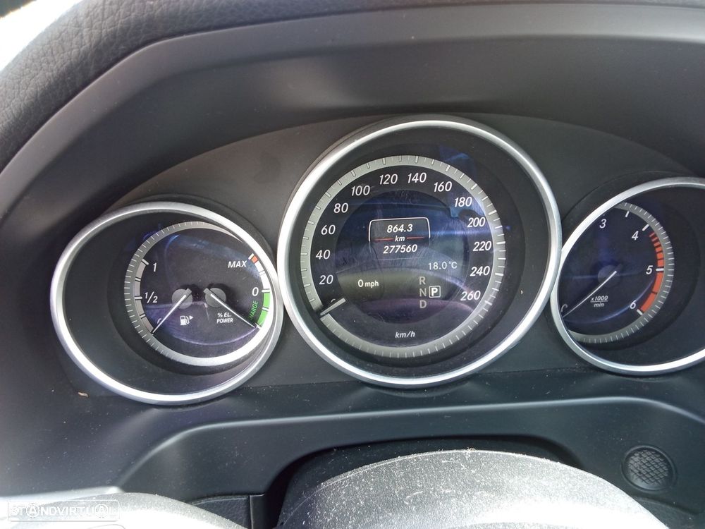 Mercedes-Benz E 300 Bluetec Hybrid Elegance - 12