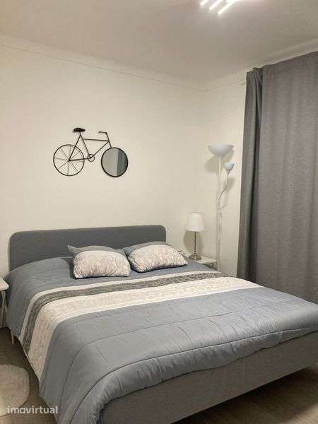 Casa como nova em aldeia velha Sabugal 3 quartos - Grande imagem: 4/12