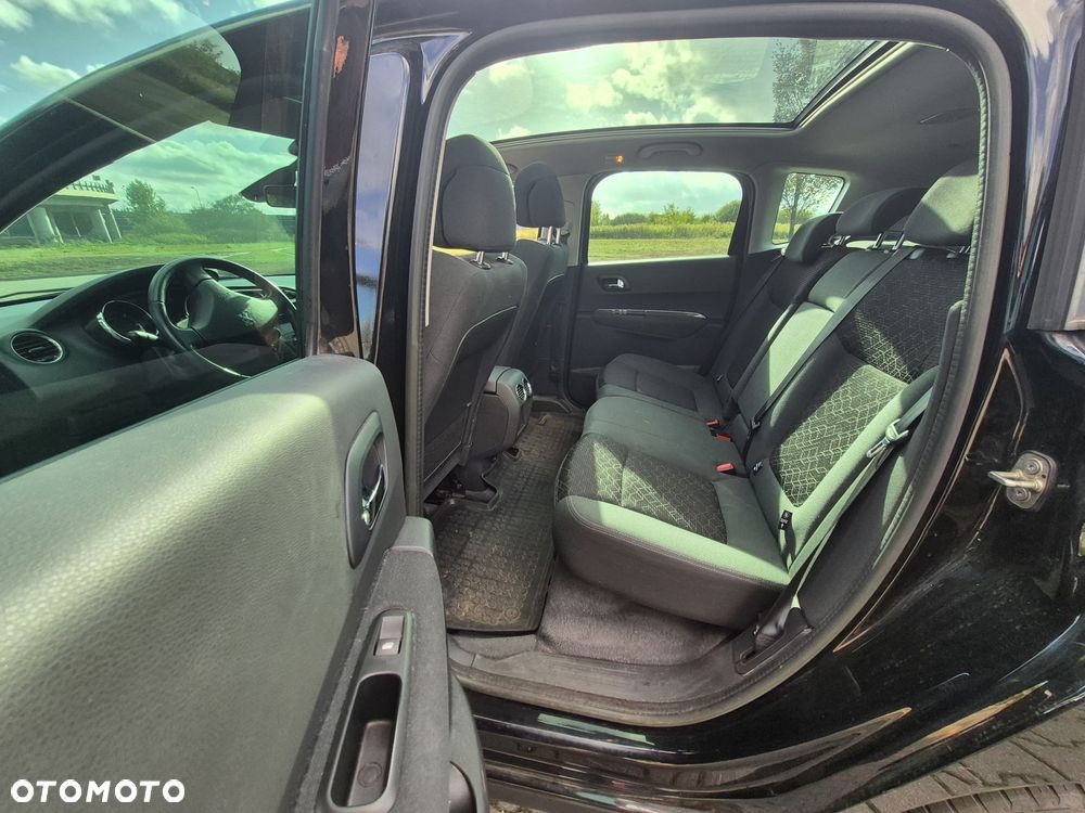 Peugeot 3008 1.6 HDi Active - 14