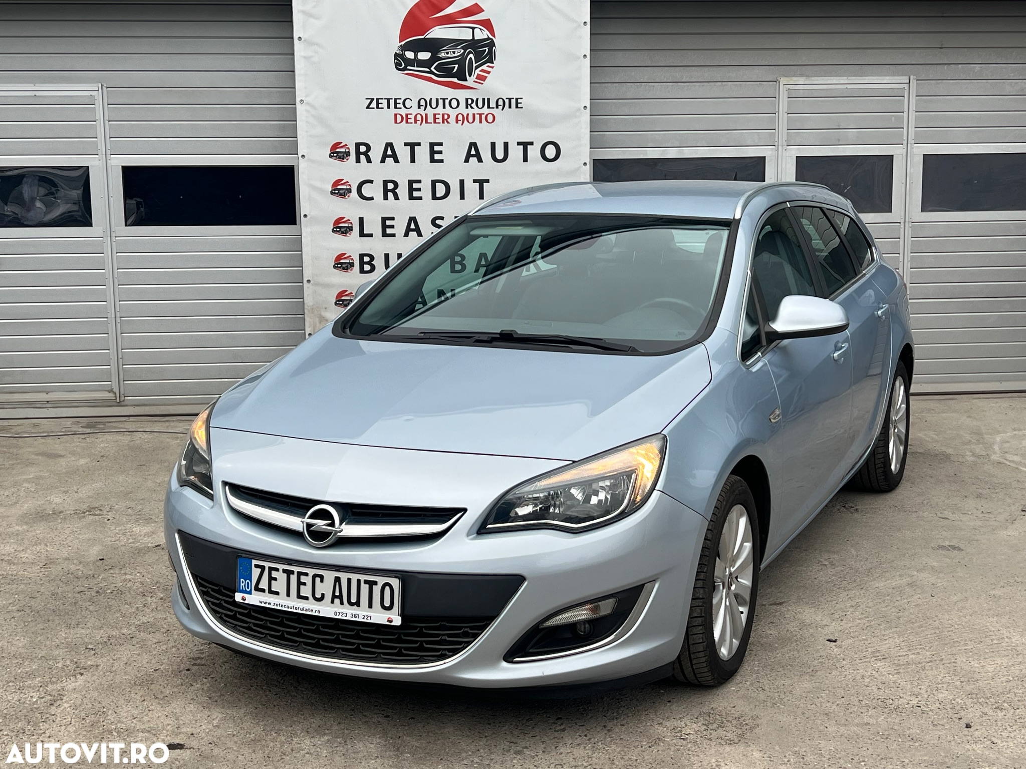 Opel Astra 1.4 Turbo Cosmo - 23