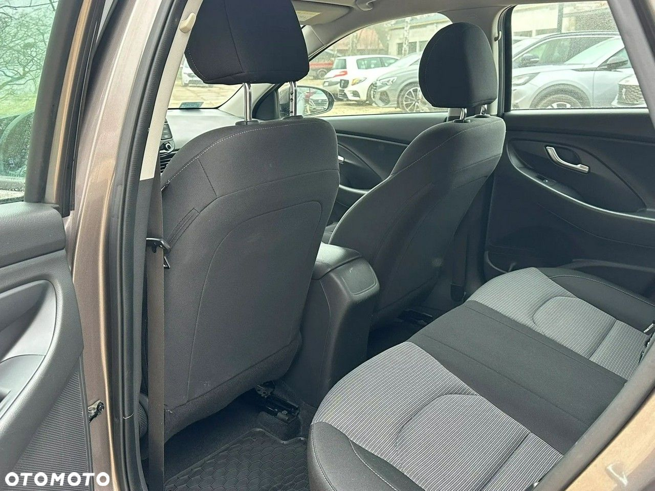 Hyundai i30 - 10