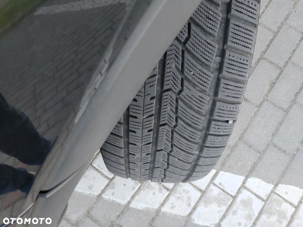 Ford Kuga 2.0 TDCi 4x4 Trend - 16