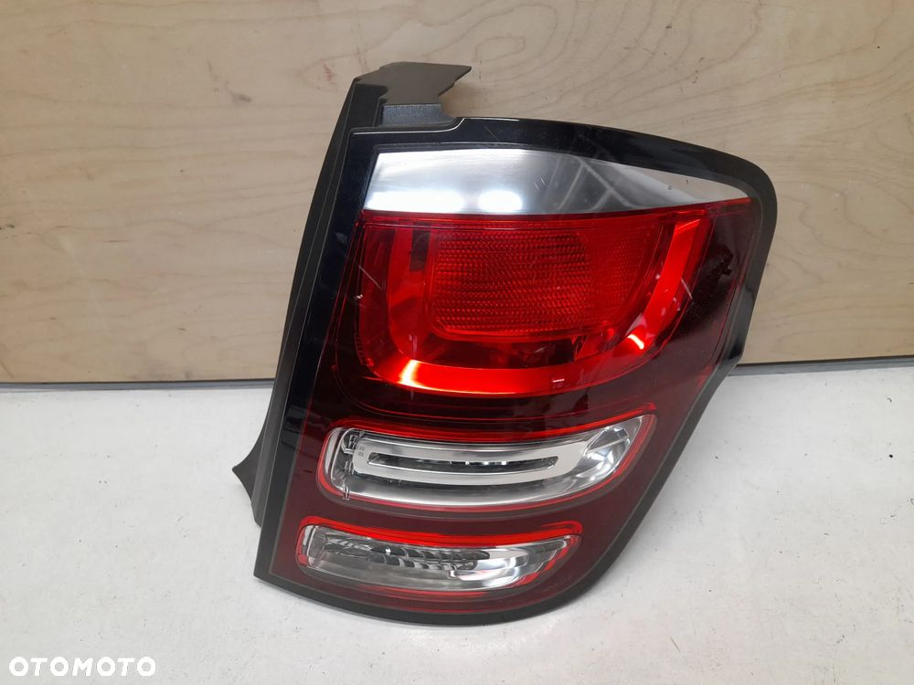 LAMPA TYLNA PRAWA CITROEN C3 II LIFT 9803928480 - 1
