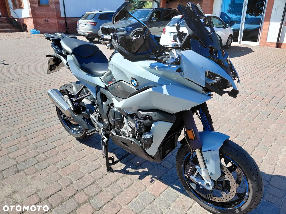 BMW XR - 7
