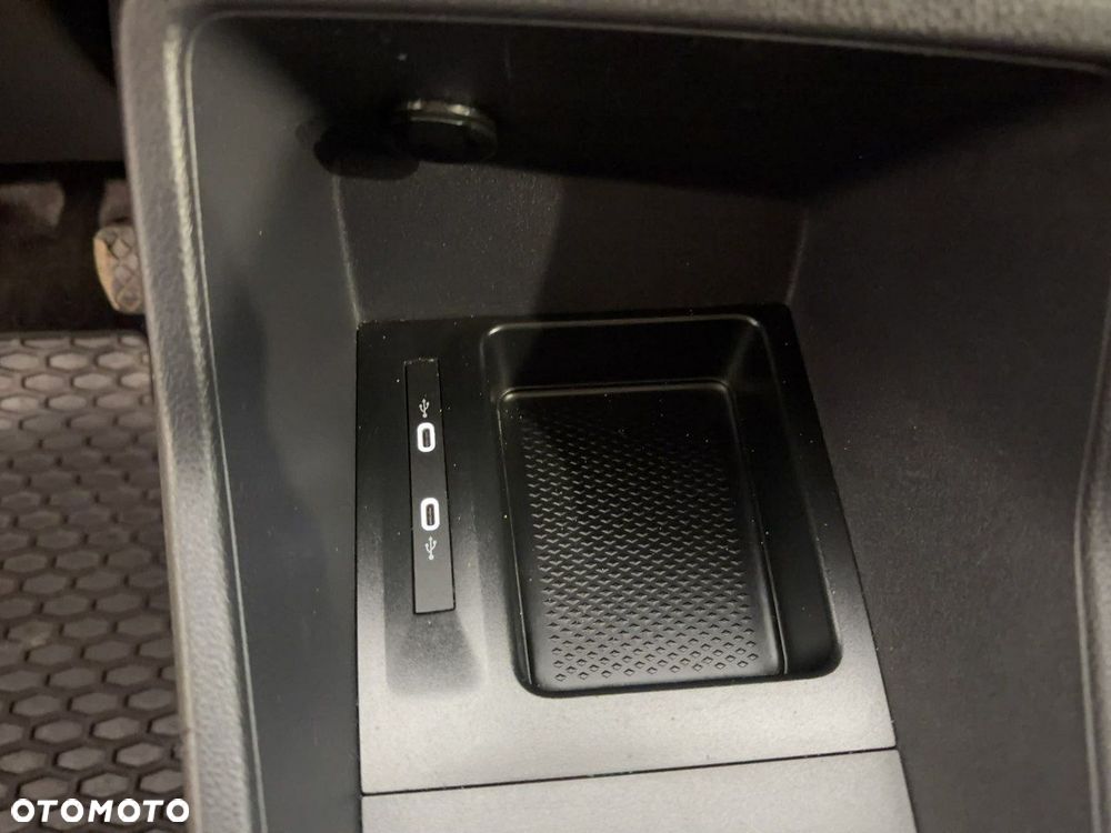 Volkswagen Caddy - 13