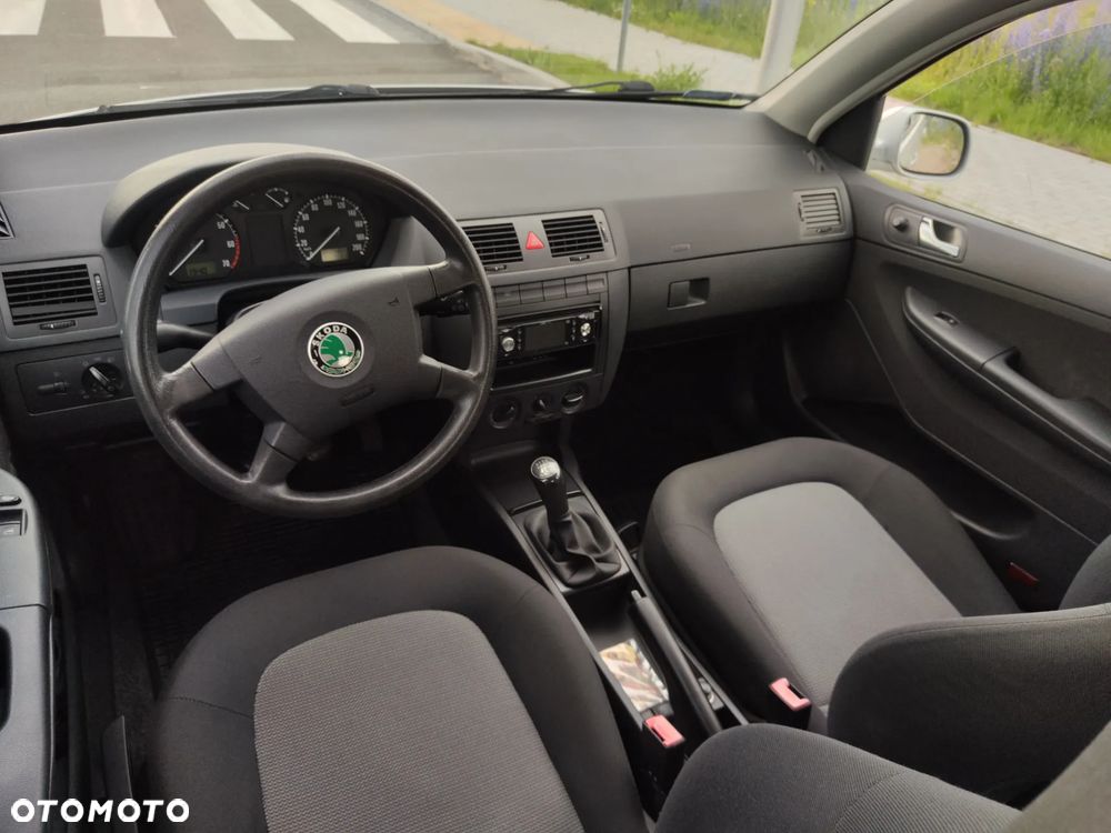 Skoda Fabia 1.4 16V Classic - 18