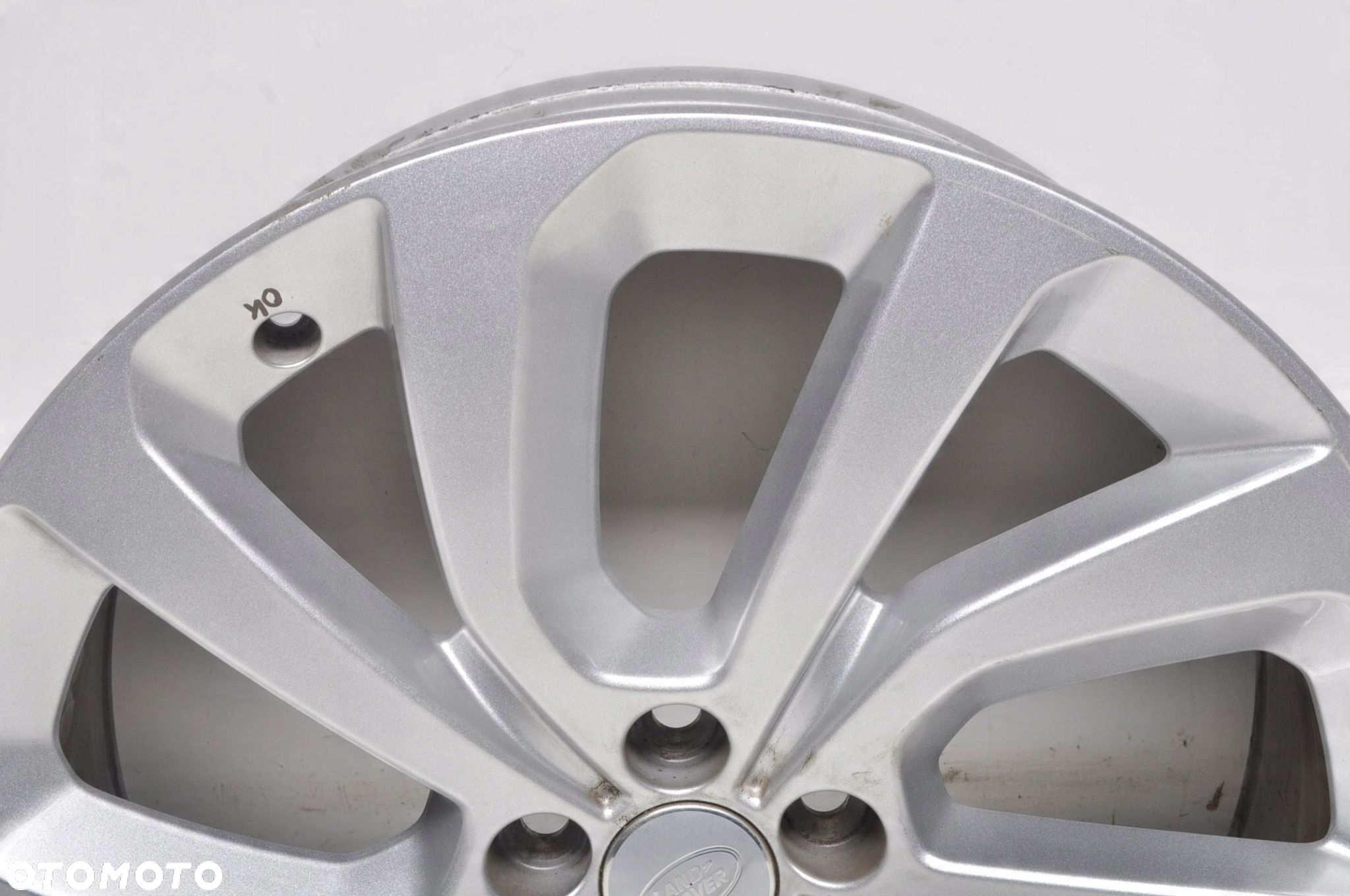 LAND ROVER DISCOVERY SPORT FELGA ALUMINIOWA R20" 8J 5X108 ET40 LK72-1007-CA - 2
