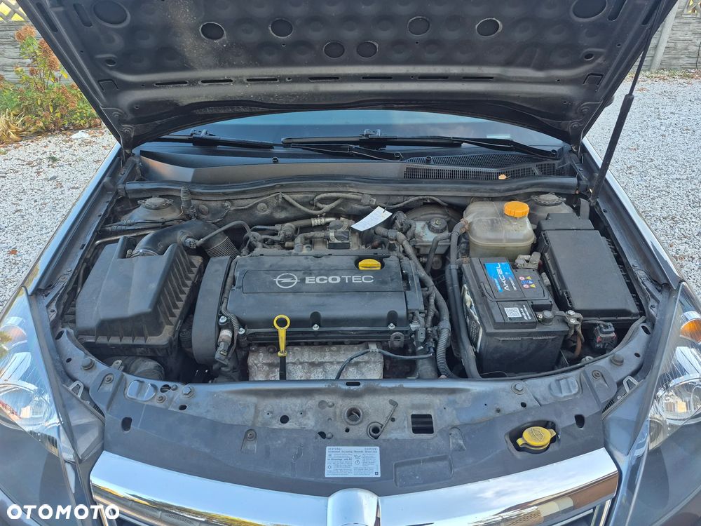 Opel Astra III 1.6 - 11