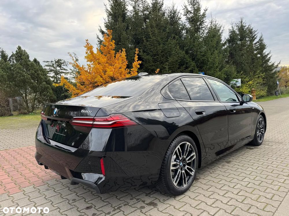 BMW Seria 5 520i Touring - 5