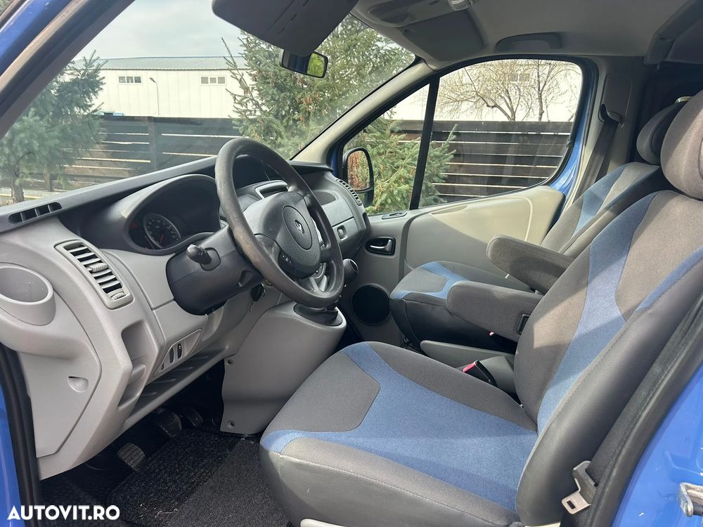 Renault Trafic 2.0 dCi 115 L2H1 - 11