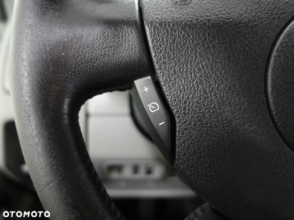 Opel Vivaro L1H1 Tour - 34