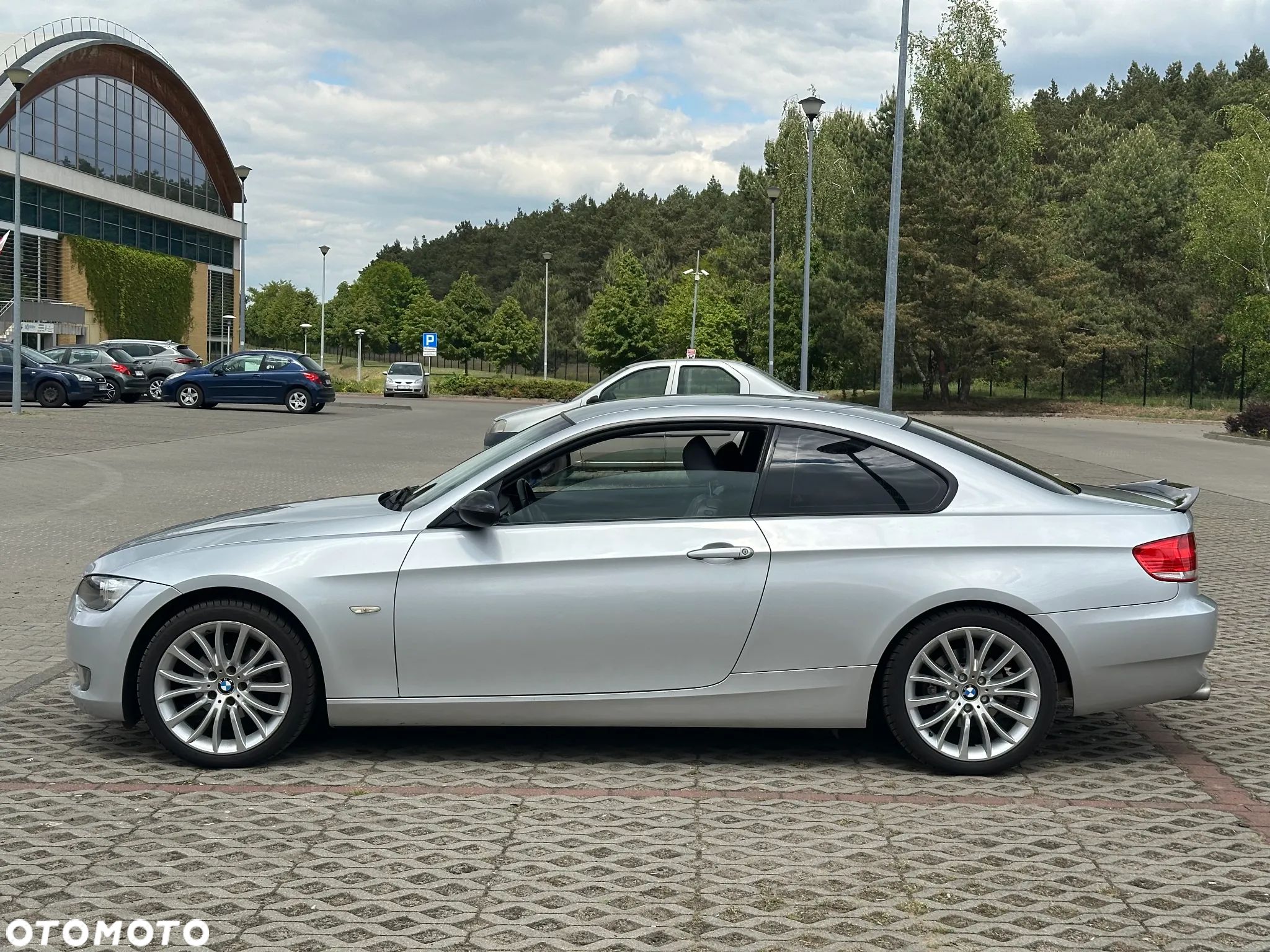 BMW Seria 3 320i Coupe - 1