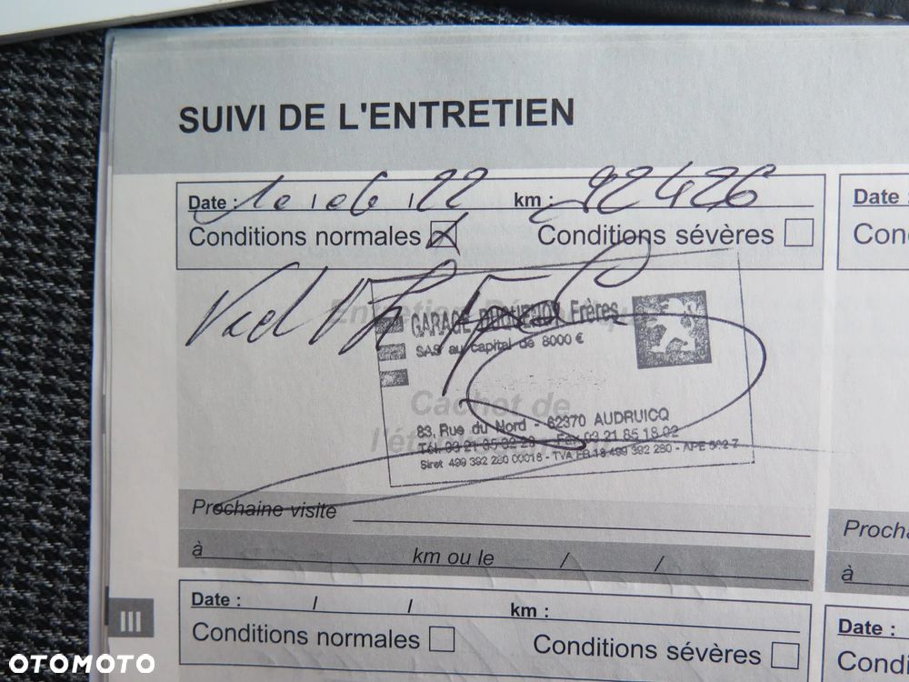 Peugeot 5008 1.5 BlueHDi Allure S&S - 38