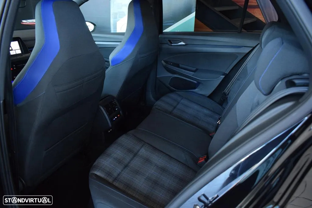 VW Golf 1.4 TSI GTE DSG - 36
