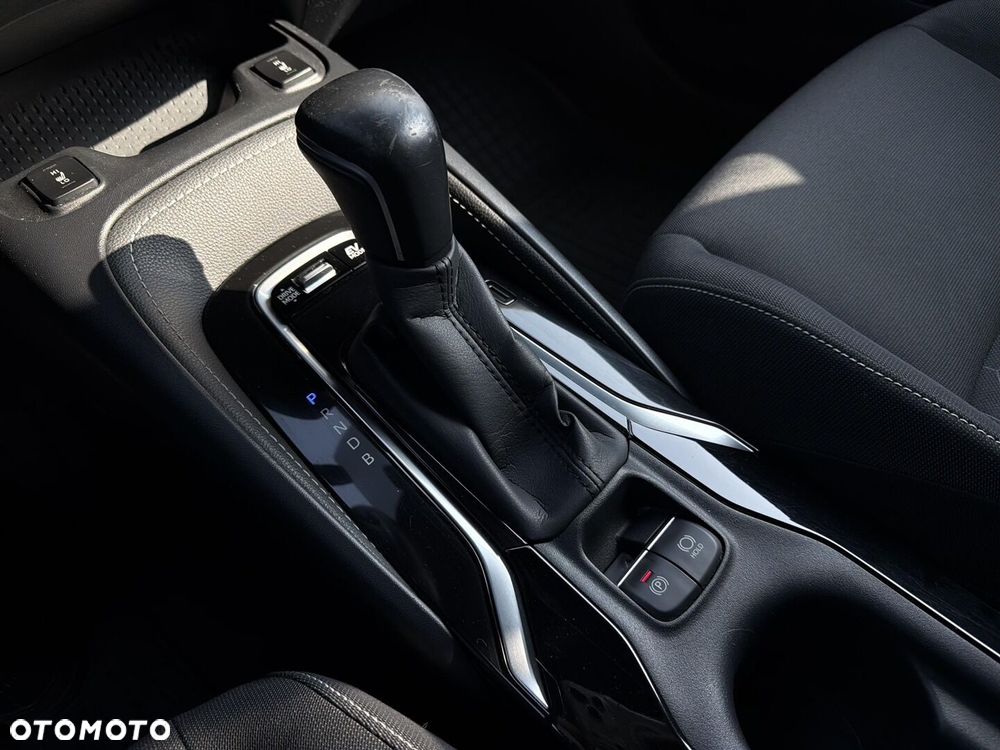 Toyota Corolla 1.8 Hybrid Comfort - 19