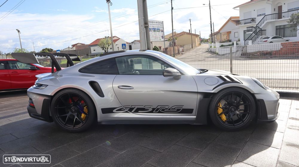 Porsche 911 (992) GT3 RS - 9