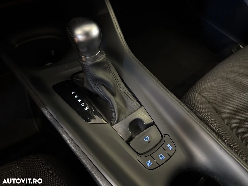 Toyota C-HR - 18