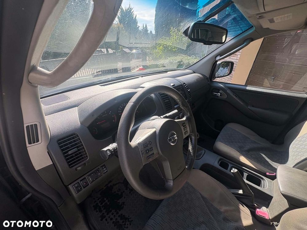 Nissan Navara - 10
