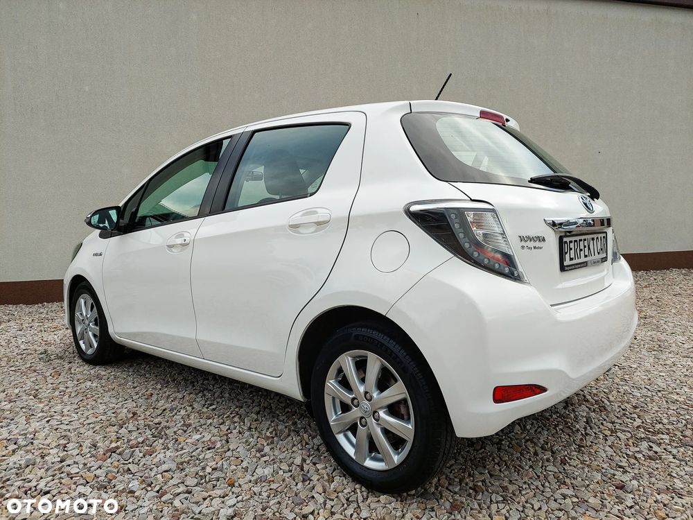 Toyota Yaris - 8