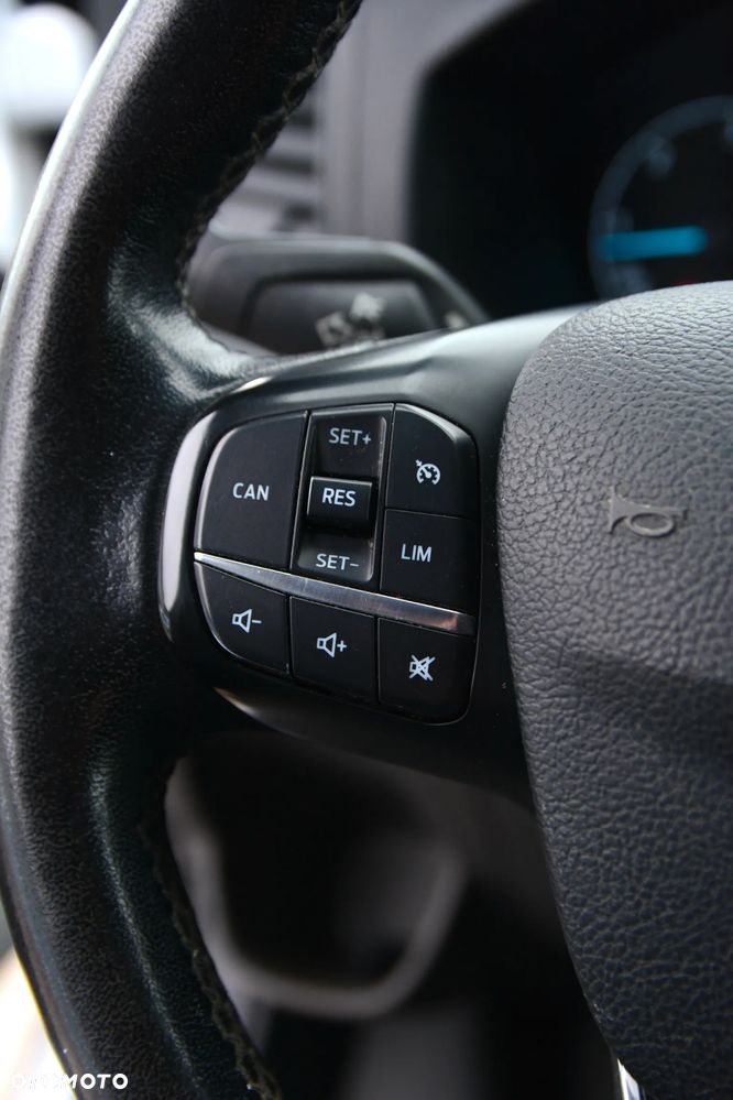 Ford Transit Custom - 19