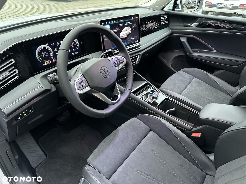 Volkswagen Tiguan - 9