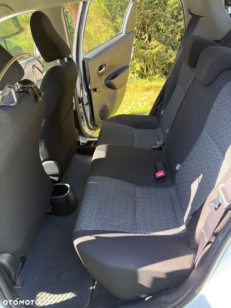 Toyota Yaris 1.33 Active - 16