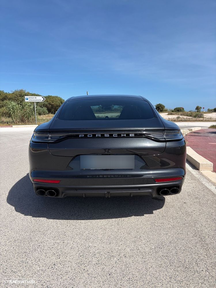 Porsche Panamera - 14