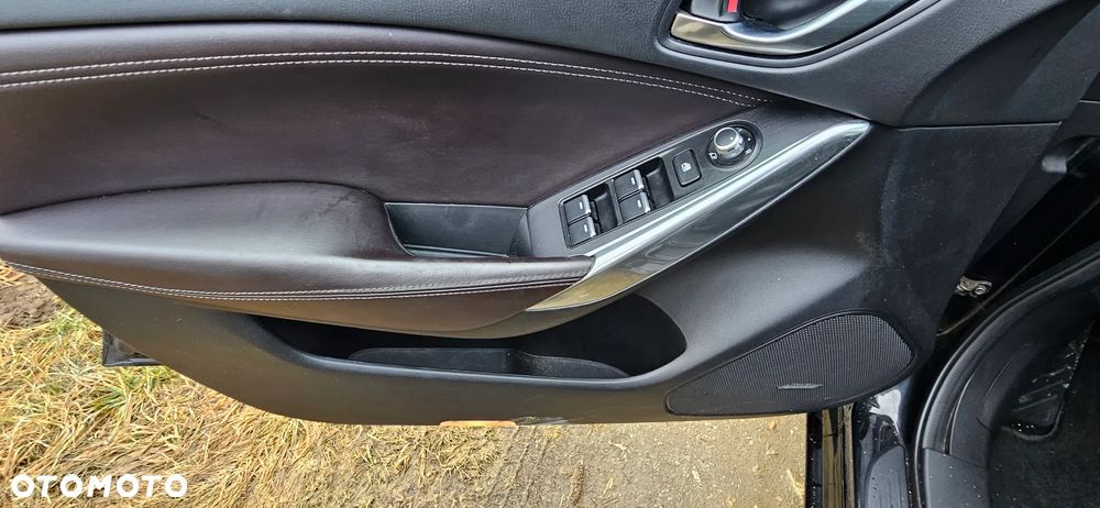 Mazda 6 2.2 D Skypassion I-ELoop 4x4 - 5