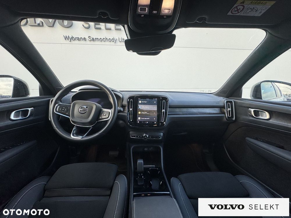 Volvo XC 40 - 23