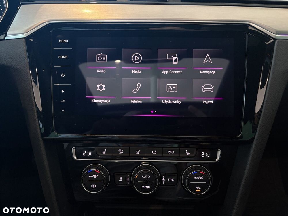 Volkswagen Passat Variant - 17