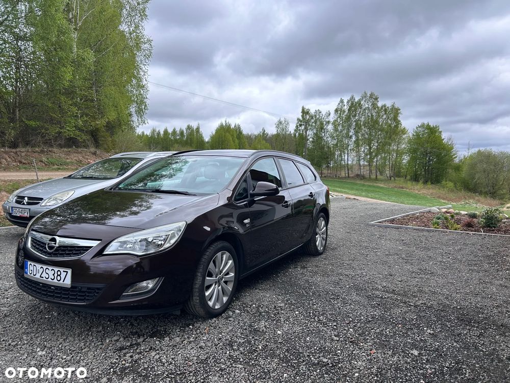 Opel Astra 1.4 Turbo Edition - 2
