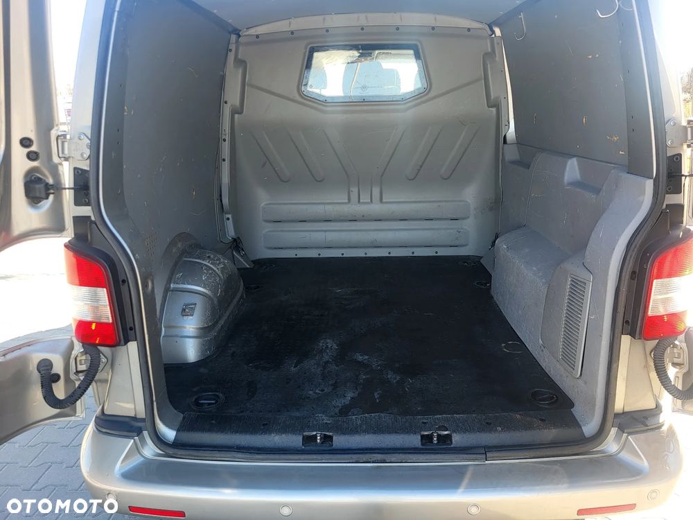Volkswagen Transporter - 34