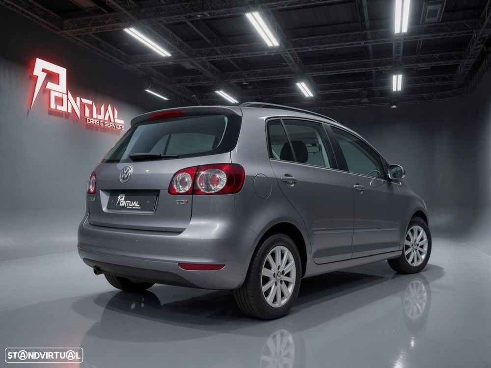 Volkswagen Golf Plus 1.6 TDi DPF BlueMotion Comfortline — fotografia 3