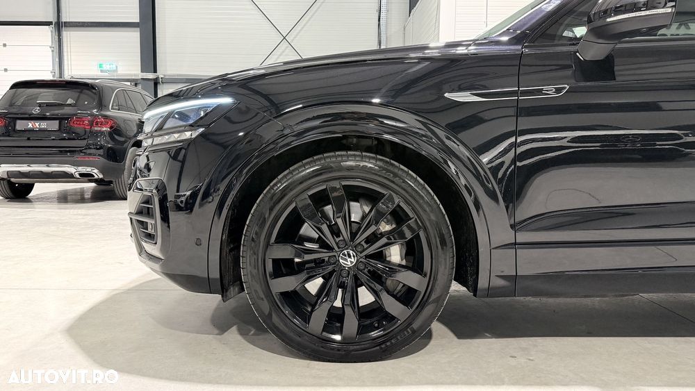 Volkswagen Touareg V6 TSI eHybrid PHEV R - 17